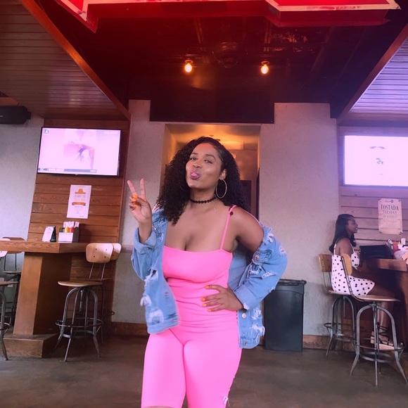 Meet your Posher, Yordanos - Picture 1 of 1